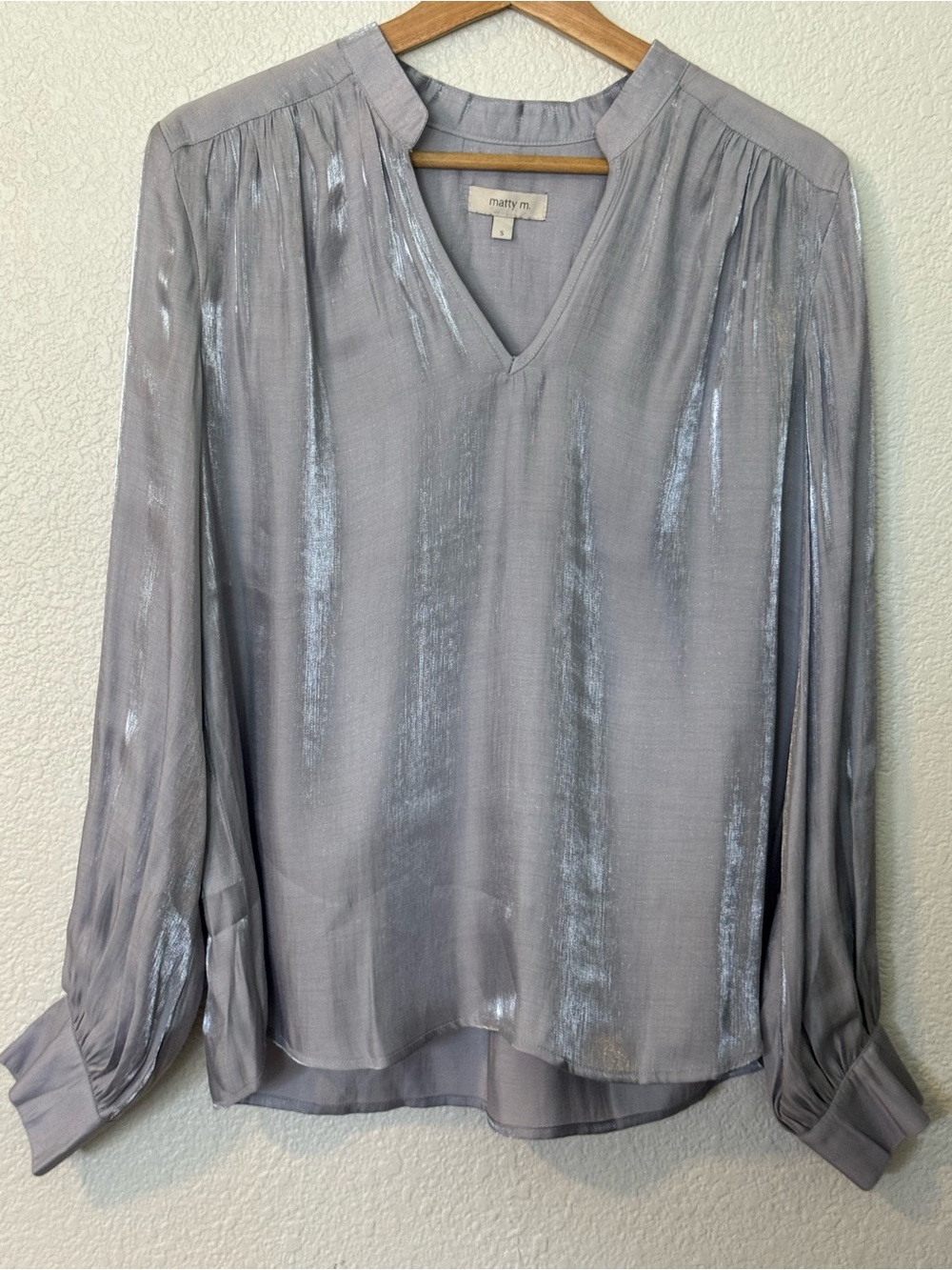 Matty M Metallic Silver Gray V-Neck Long Sleeve Blouse